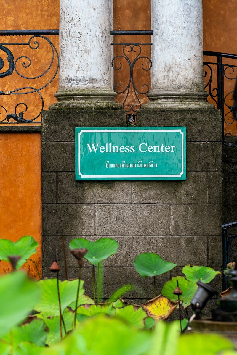 A sign that is on the side of a building